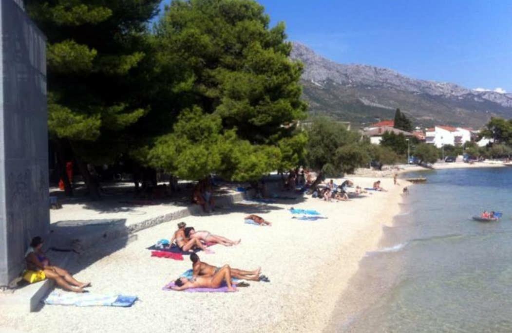 Appartamento Perla Castellana Kaštela Esterno foto